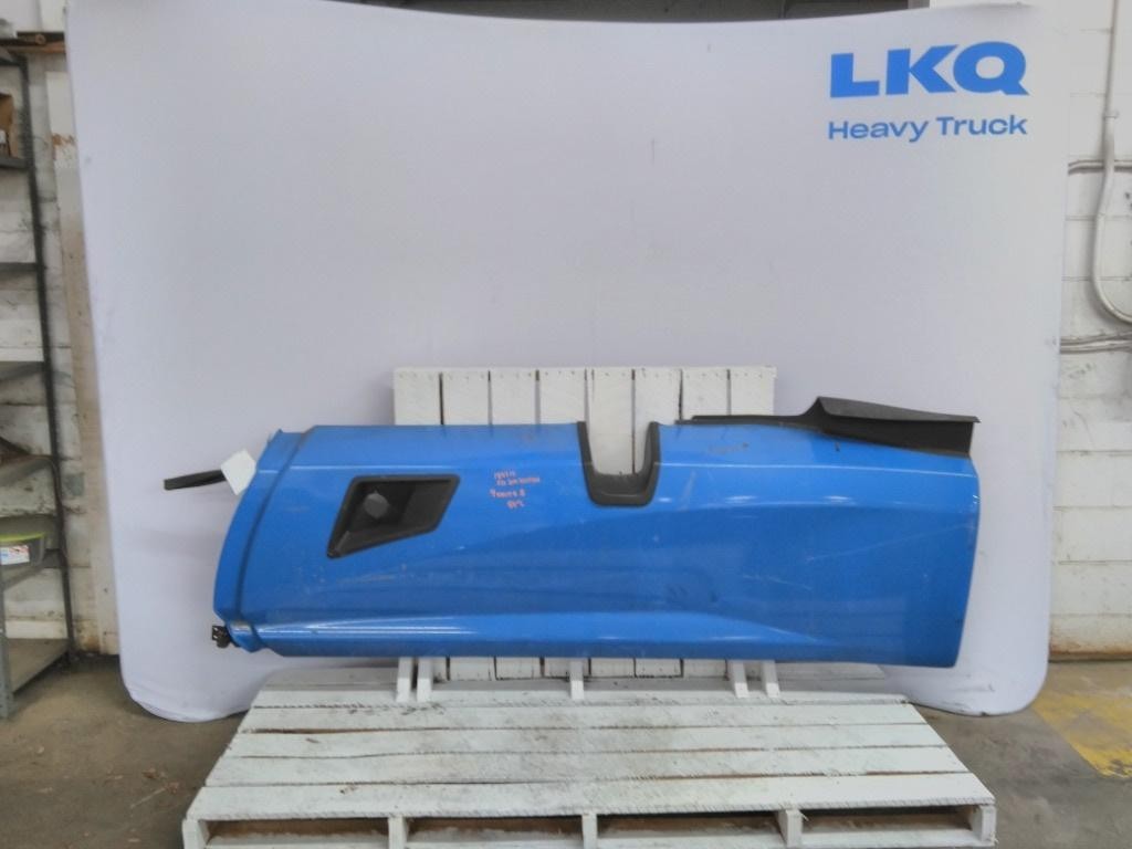 For 2020 KENWORTH T680 SIDE FAIRING Left ,  MD