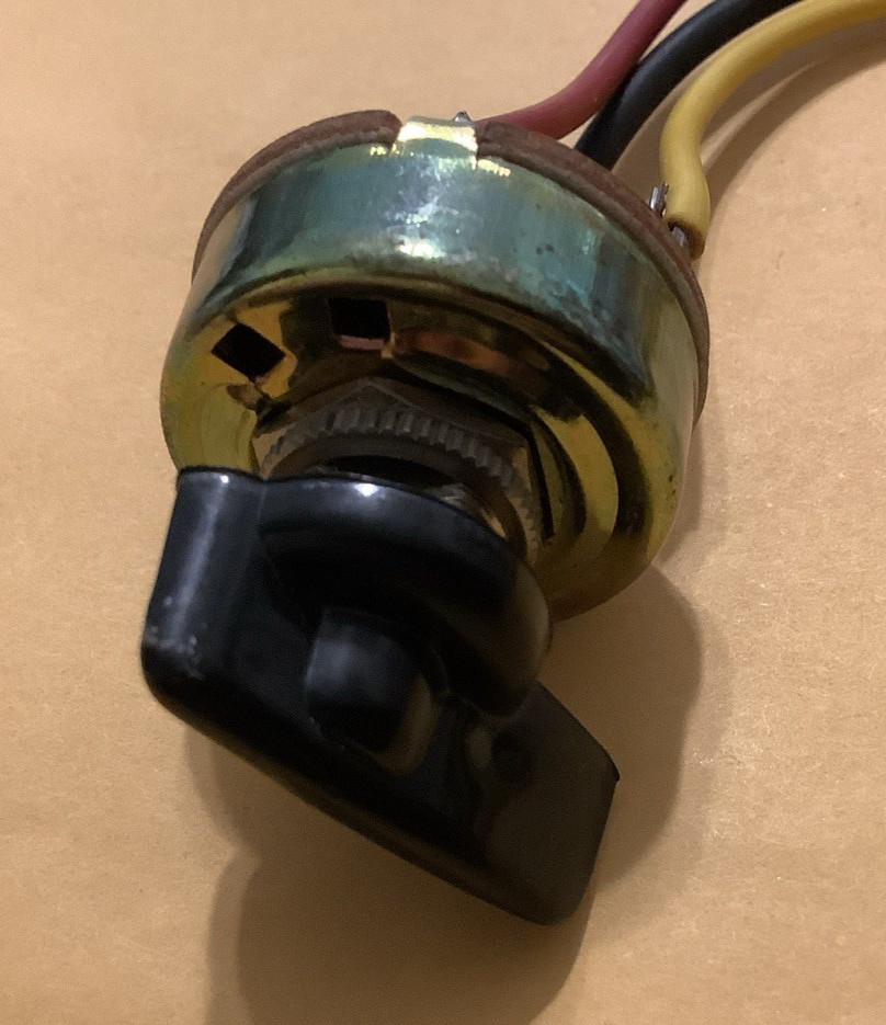 ROTARY FLIP 3 POSITION SWITCH WITH 3 LEADS