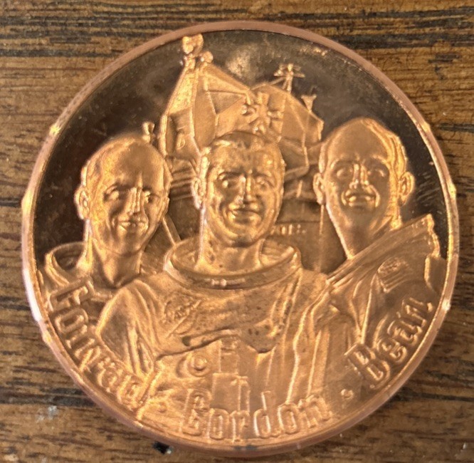 1969 APOLLO XII CONRAD GORDON BEAN MEDAL