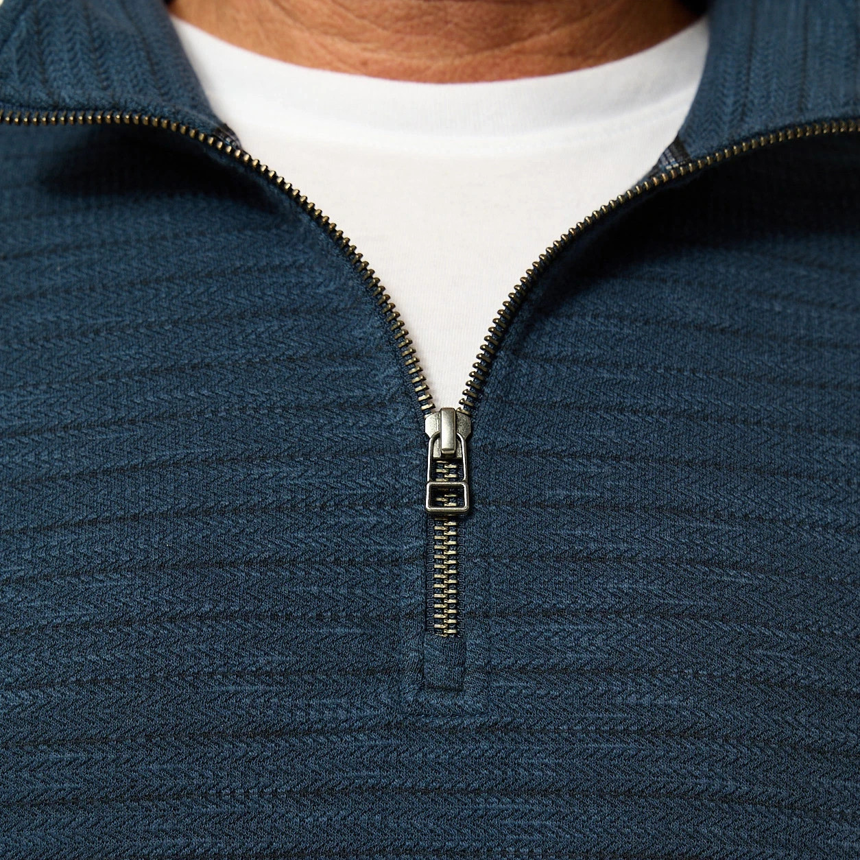 Dockers Men's Quarter Zip Regular Fit Textured Fabric Pullover, Blue, Size M