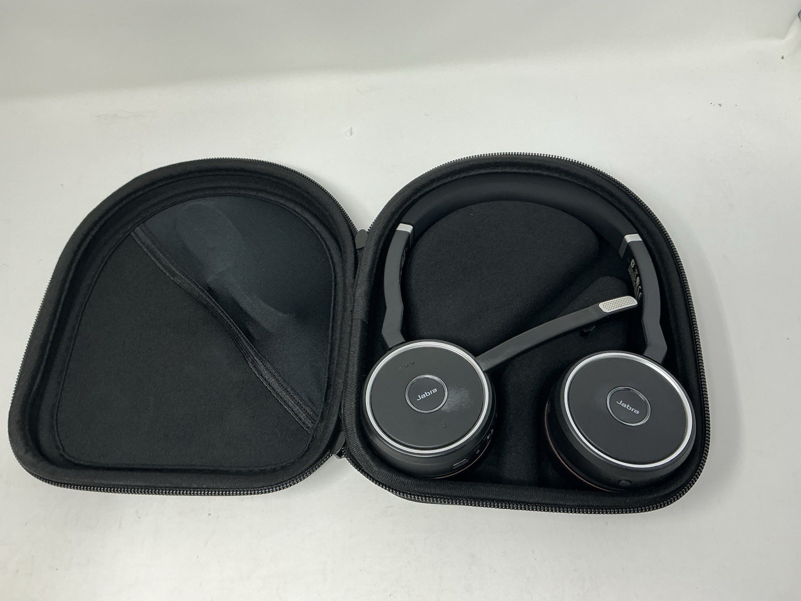 Jabra Evolve 75 Version D UC Link 380a USB HEadset