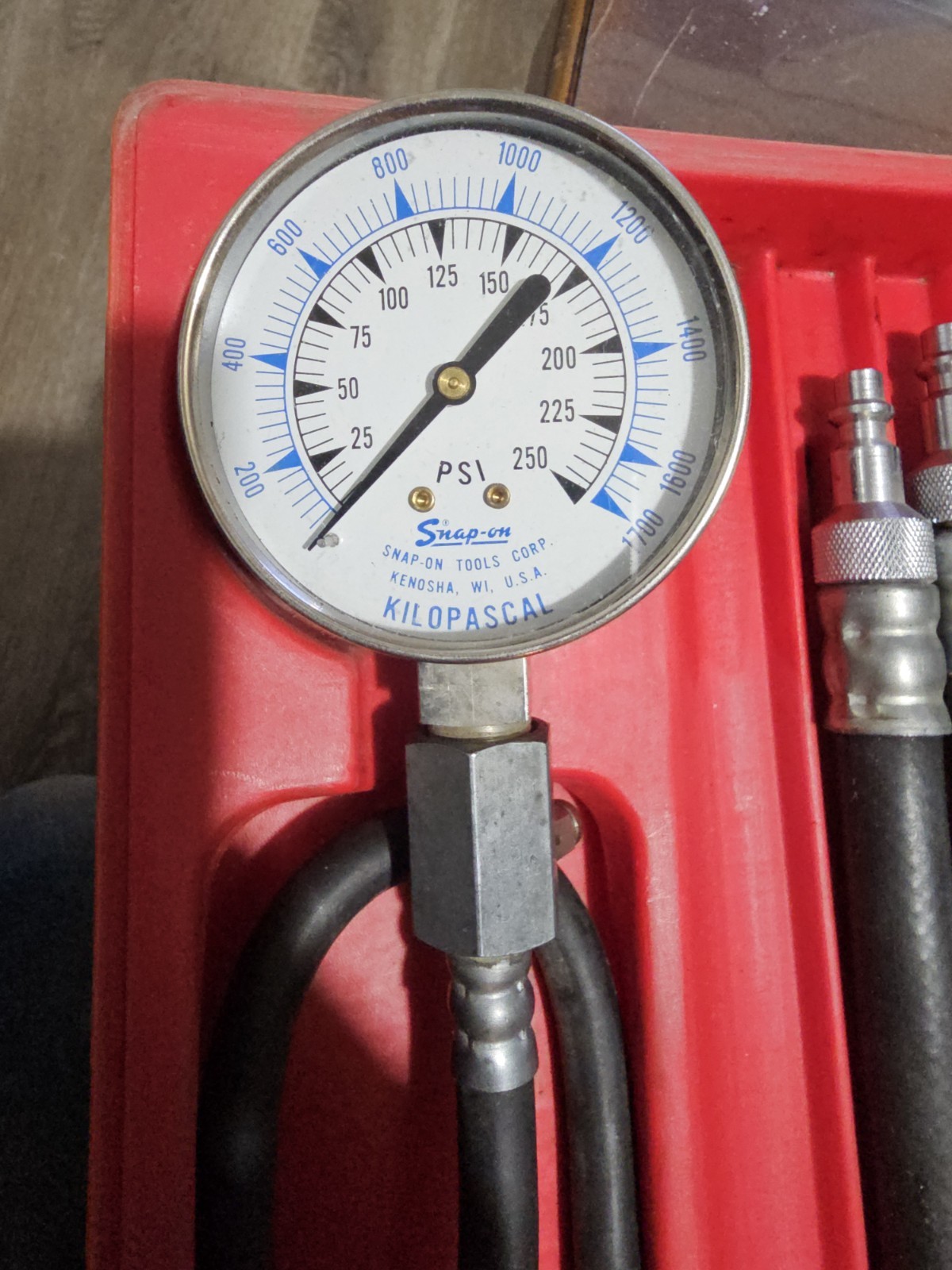 Snap On Compression Gauge Set MT308JB Full Kit 7 Adapters NICE🔥