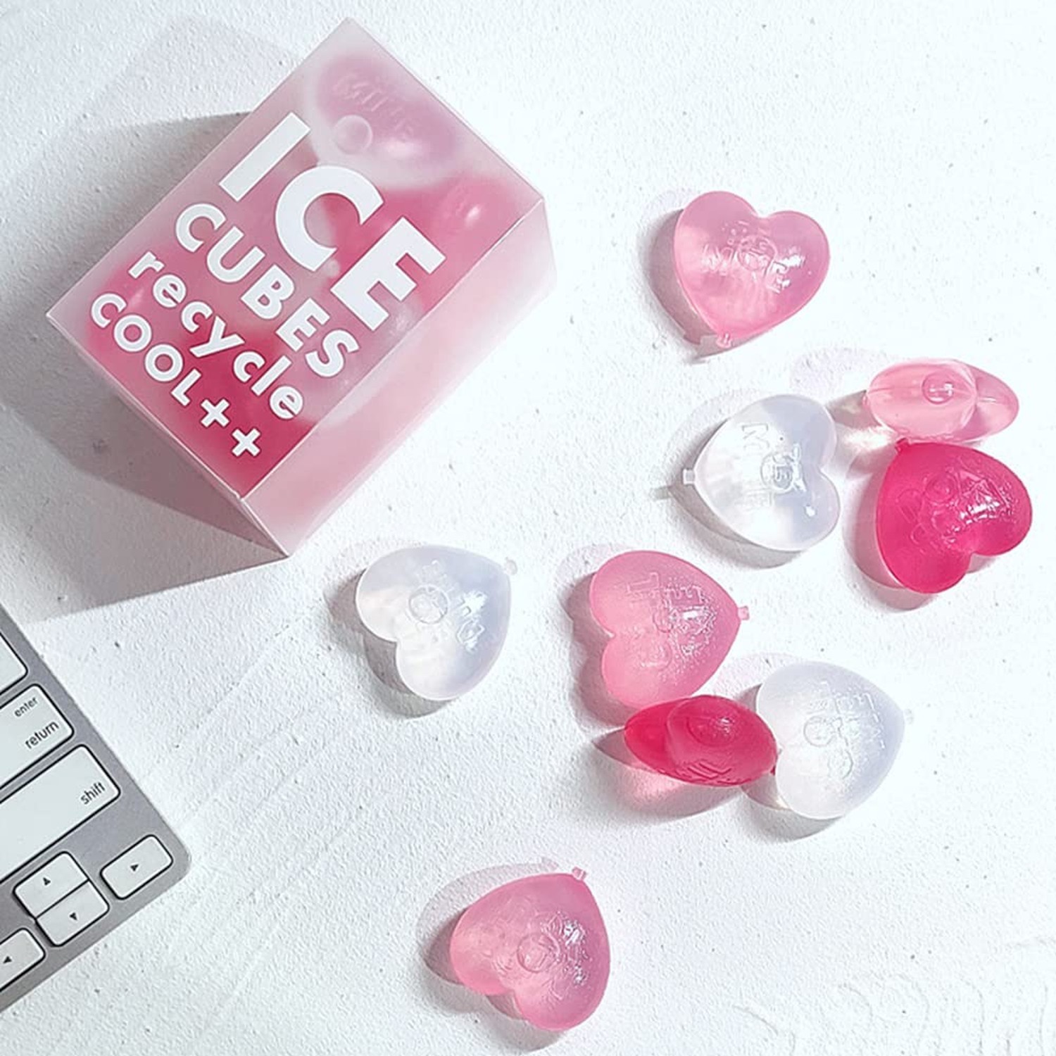 Reusable Ice Cube, 30 pcs Heart Shape Reusable Ice Cubes for Drinks, Whiskey,...