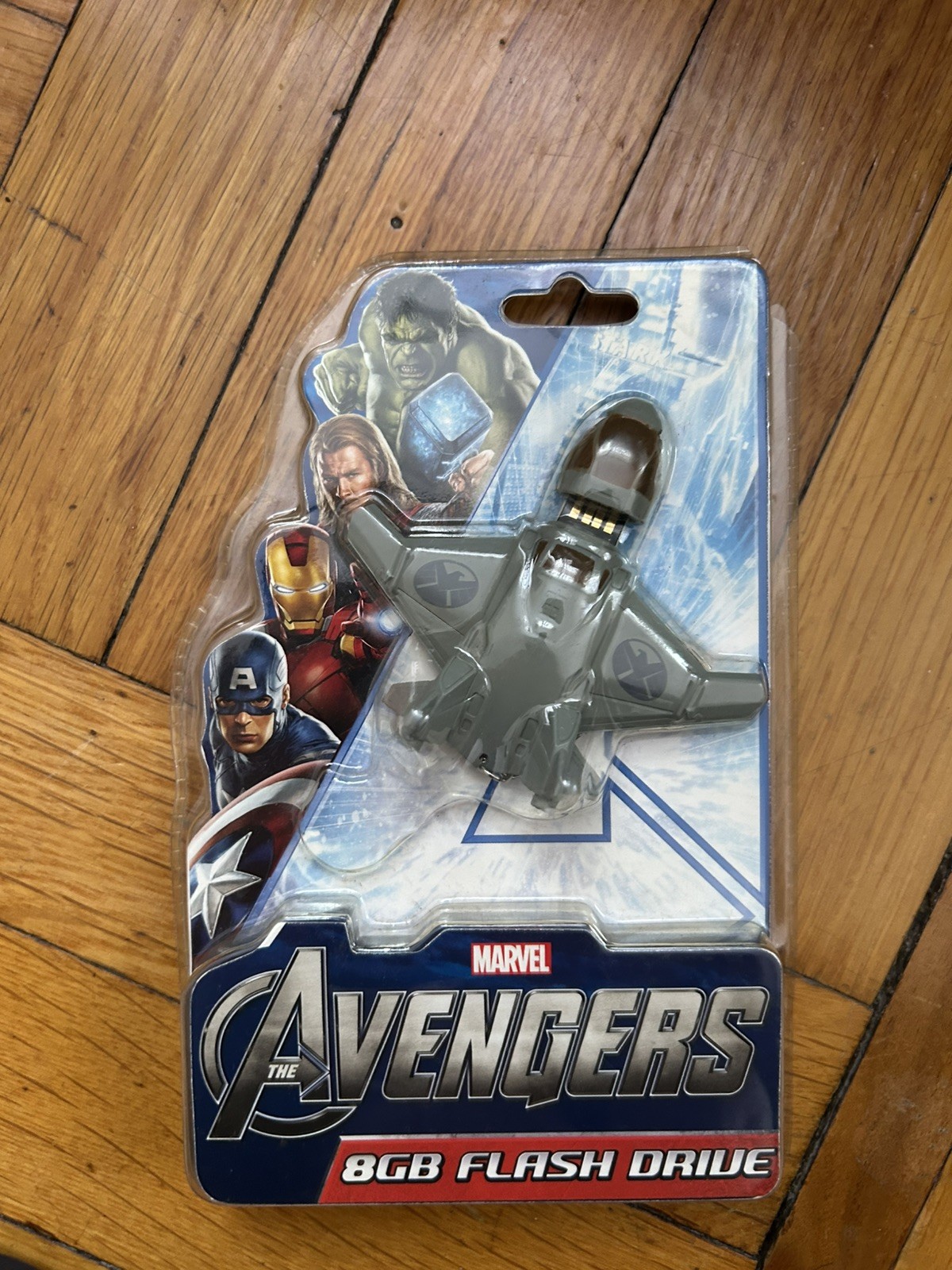 Marvel Avengers Quinjet 8GB USB Flash Drive. Brand New.*check pictures*