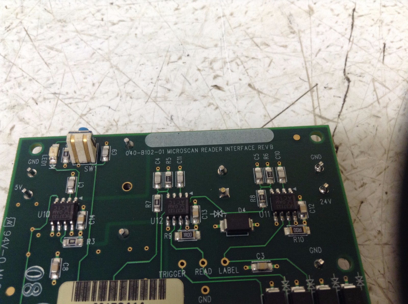 Engineering Graphics 040-B102-01 Rev. B Microscan Reader Interface 040B10201