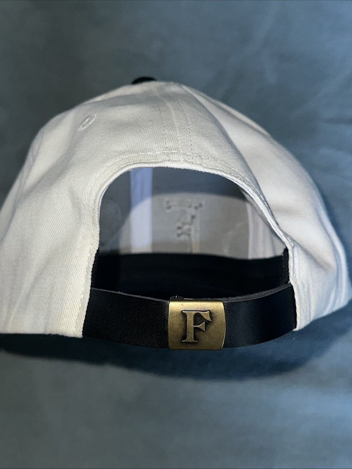 Fiori Golf Hat Strapback Cap White Black FG OSFM