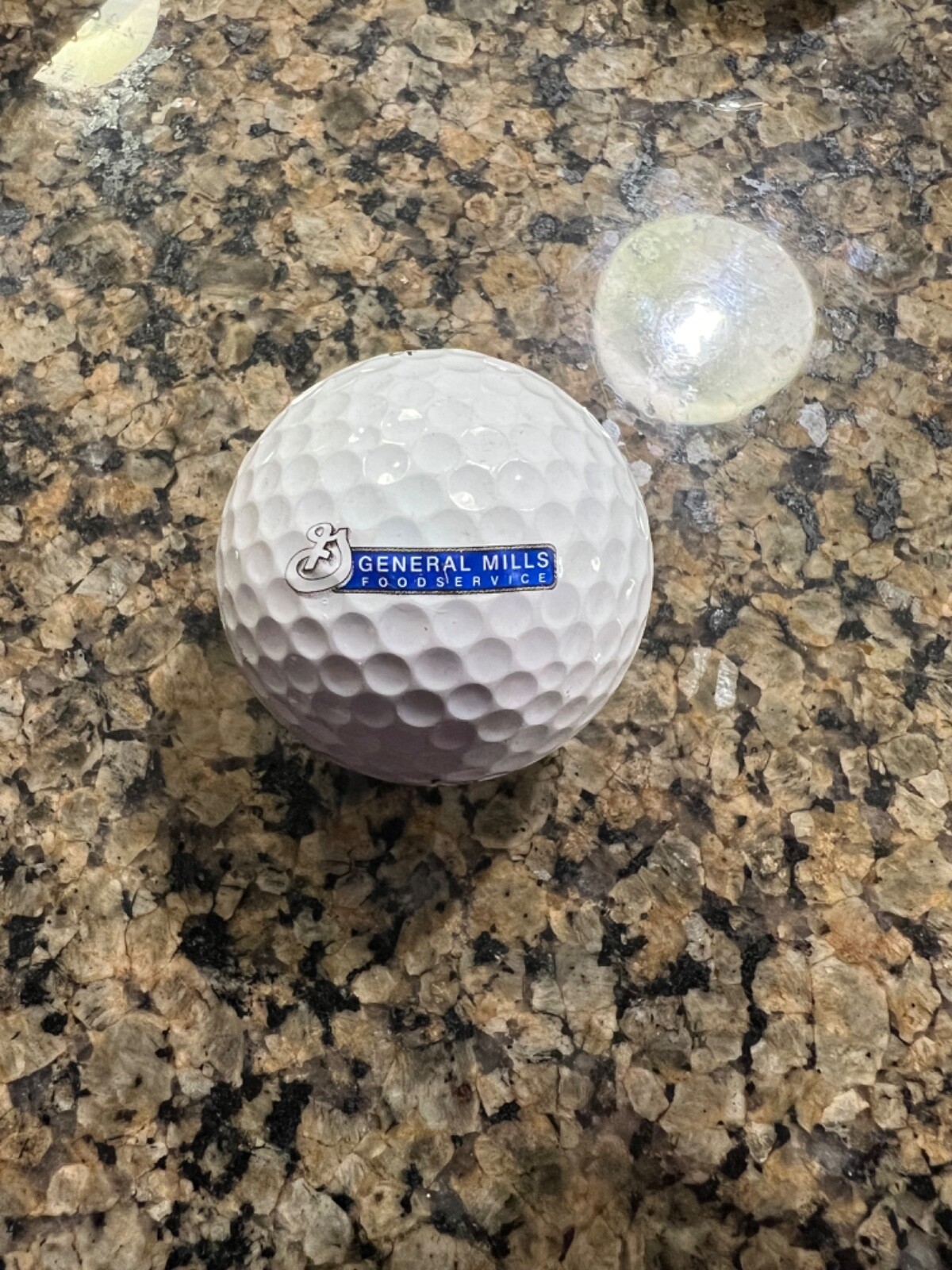LOGO GOLF BALL-(1) ORIGINAL 2009 GENERAL MILLS FOODSERVICE-PROV BALL‼️