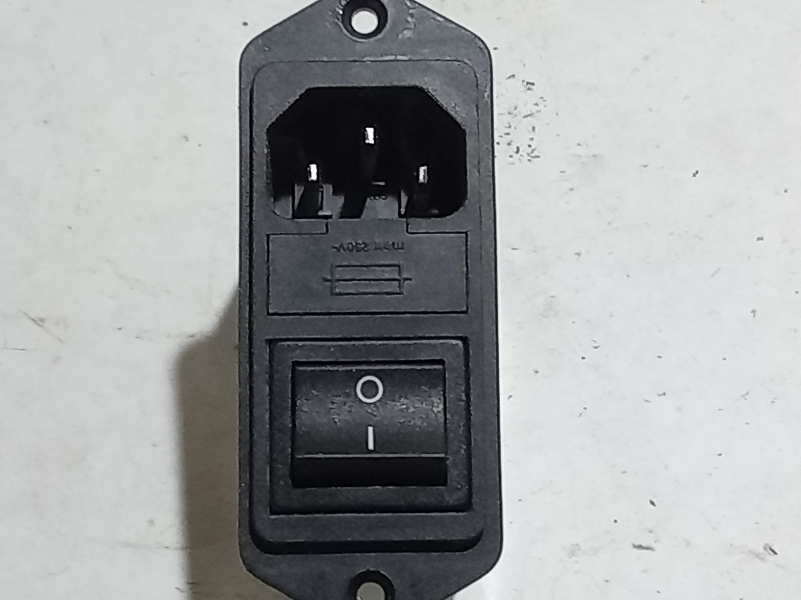 SCHAFFNER FN282-2-06 (M6C)