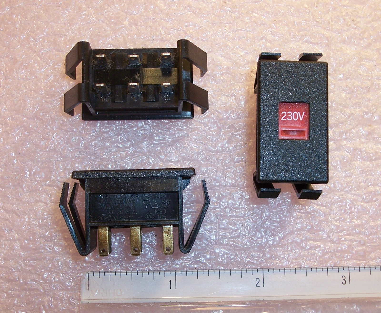 QTY (5) V802-12-S2-05 C&K V SERIES SNAP-IN LINE VOLTAGE SLIDE SWITCHES 115V-230V