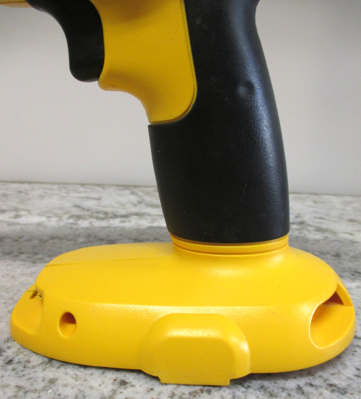 Dewalt 18V Volt DC759 (DC970) 1/2" Cordless DRILL DRIVER *Bare Tool* SUPERB COND