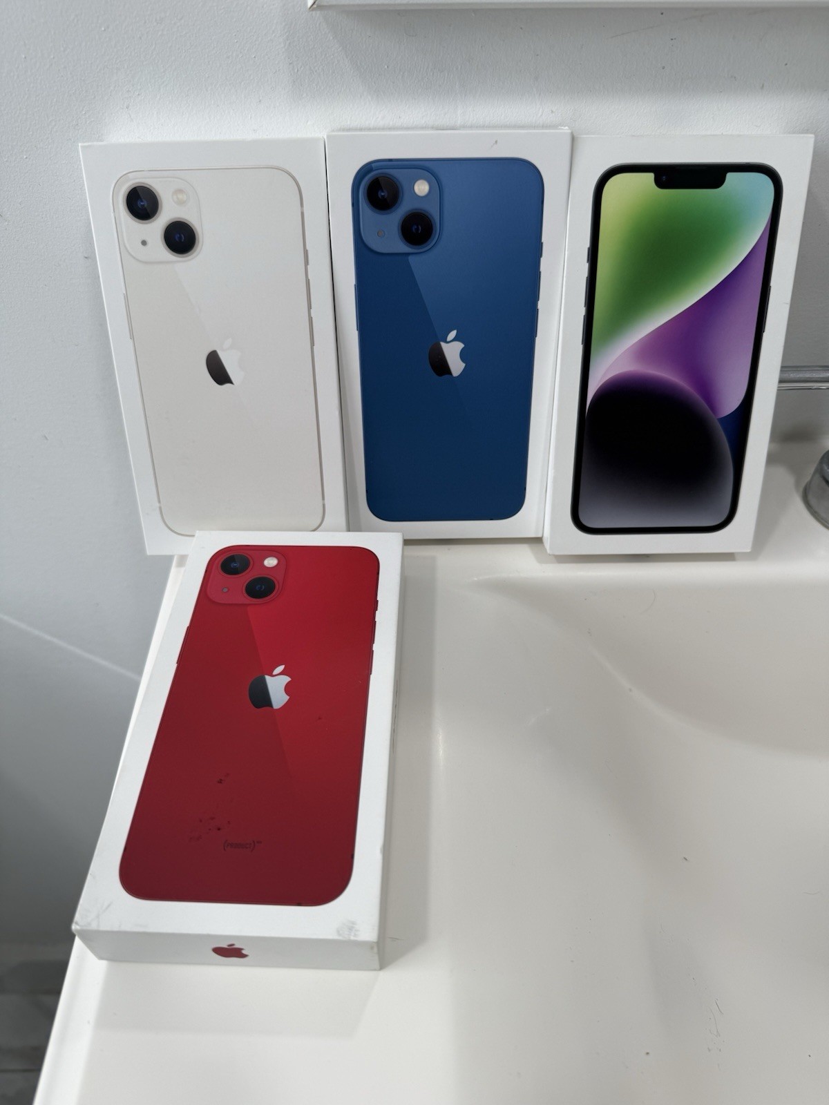 EMPTY IPHONE BOXES