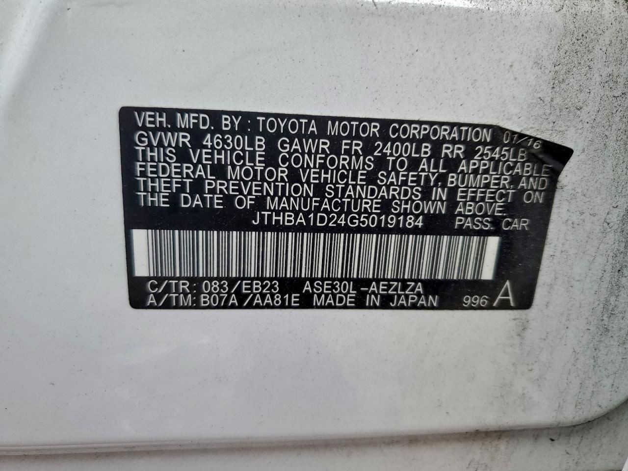 IS200T 2016 Glove Box 4925022
