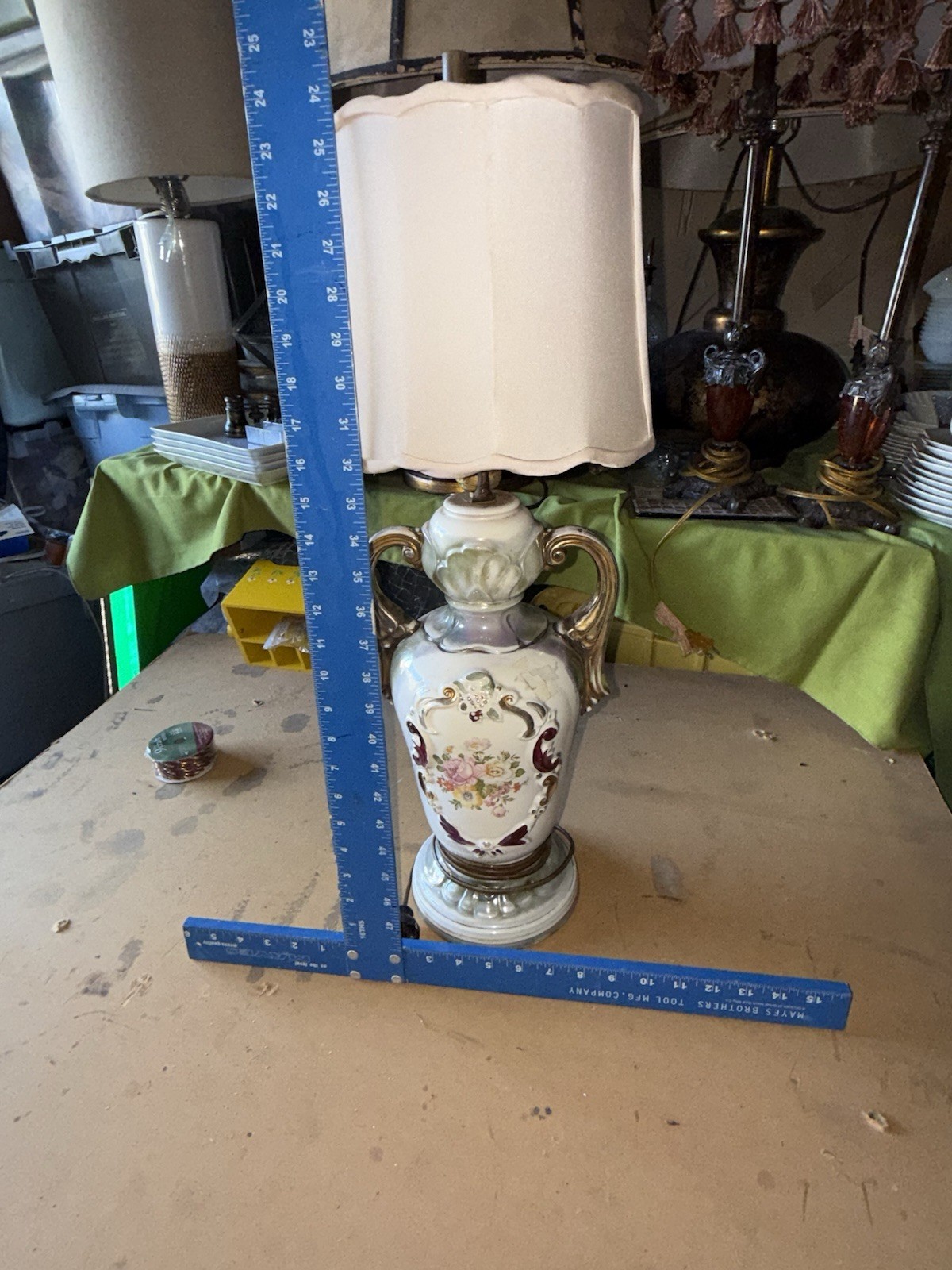 Vintage Floral Ceramic Vase Style Lamp  Elegant Gold Trim