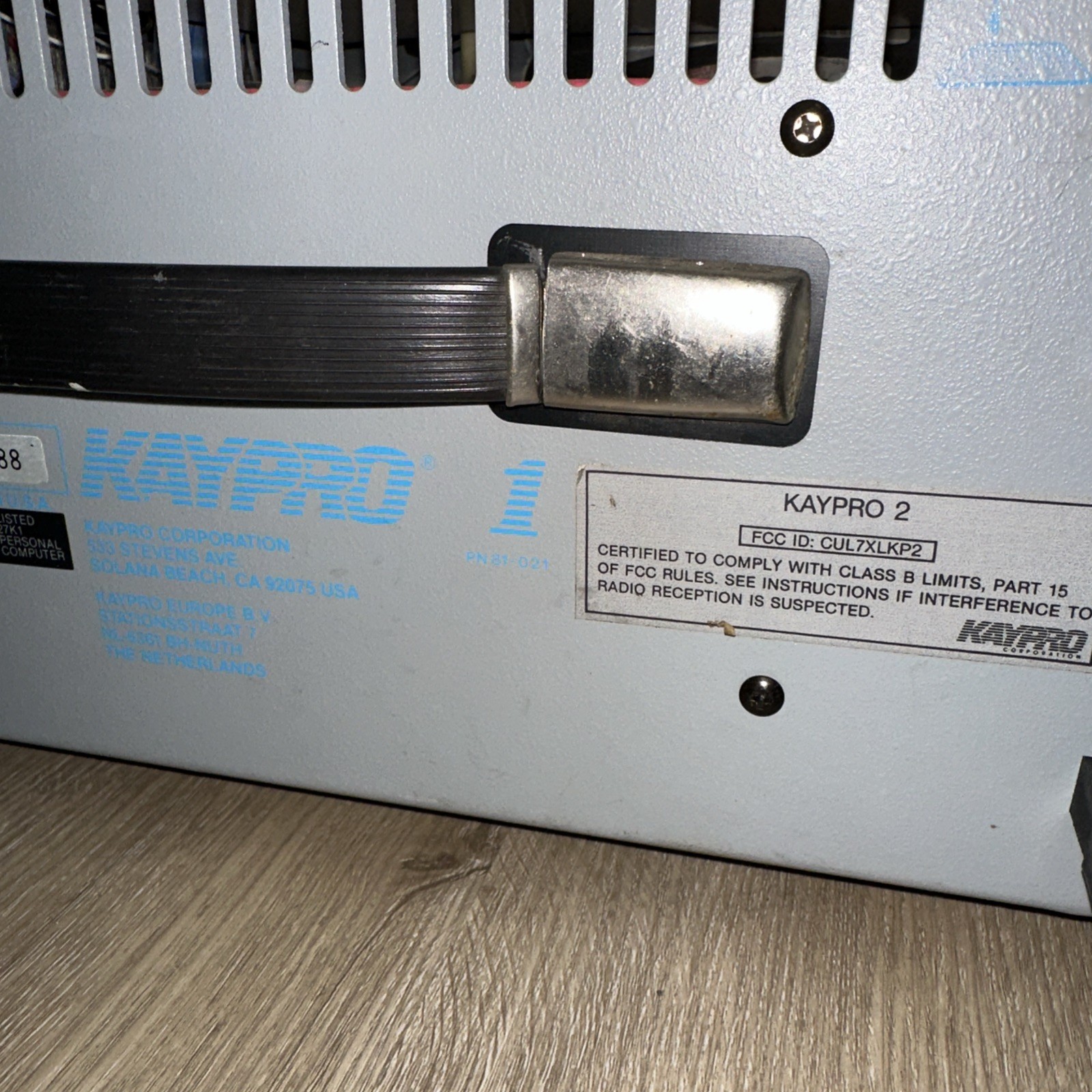 Vintage Kaypro 1 Portable Computer 81-021.