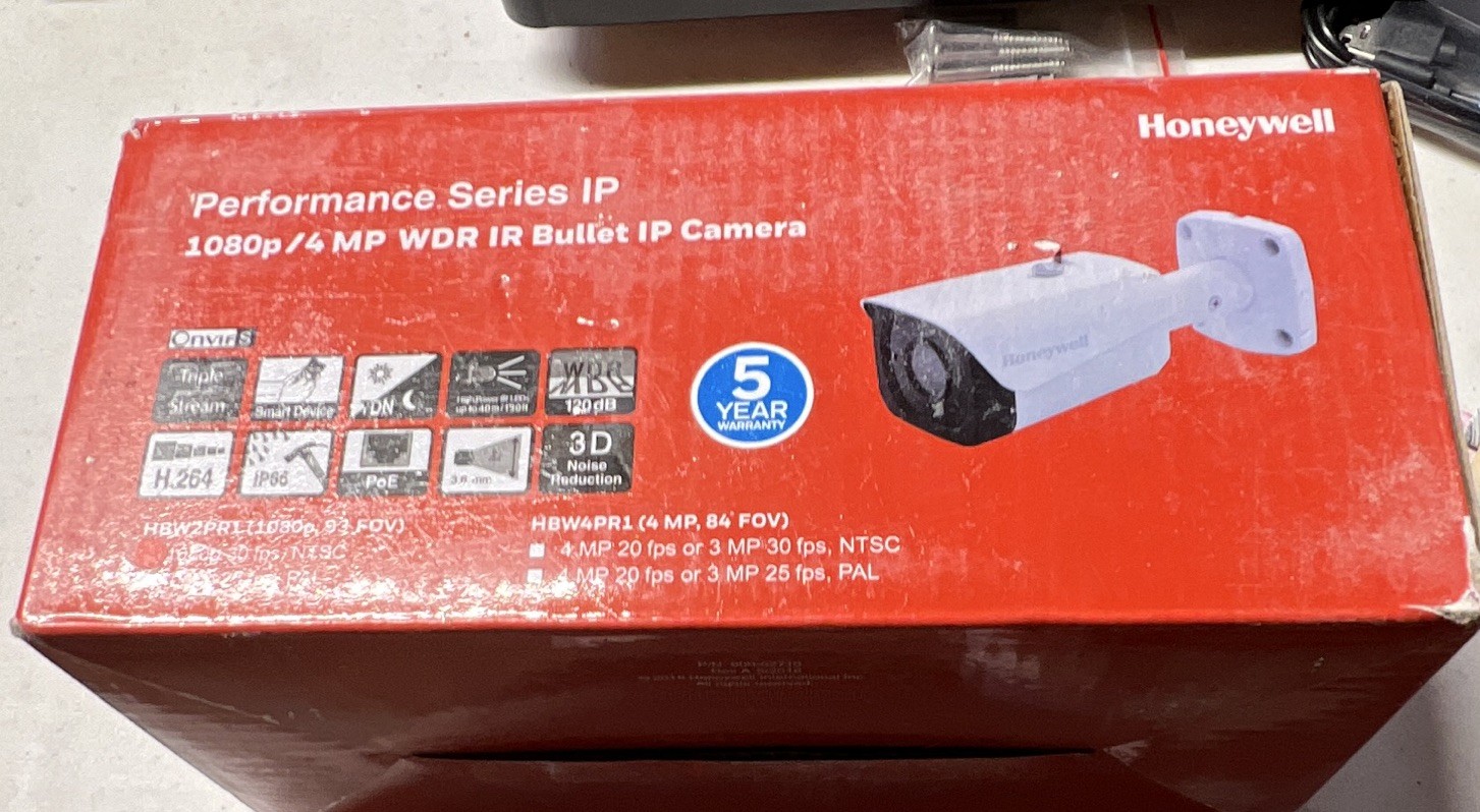 Honeywell HBW2PR1 WDR IR PoE IP Bullet Camera Outdoor/Indoor White