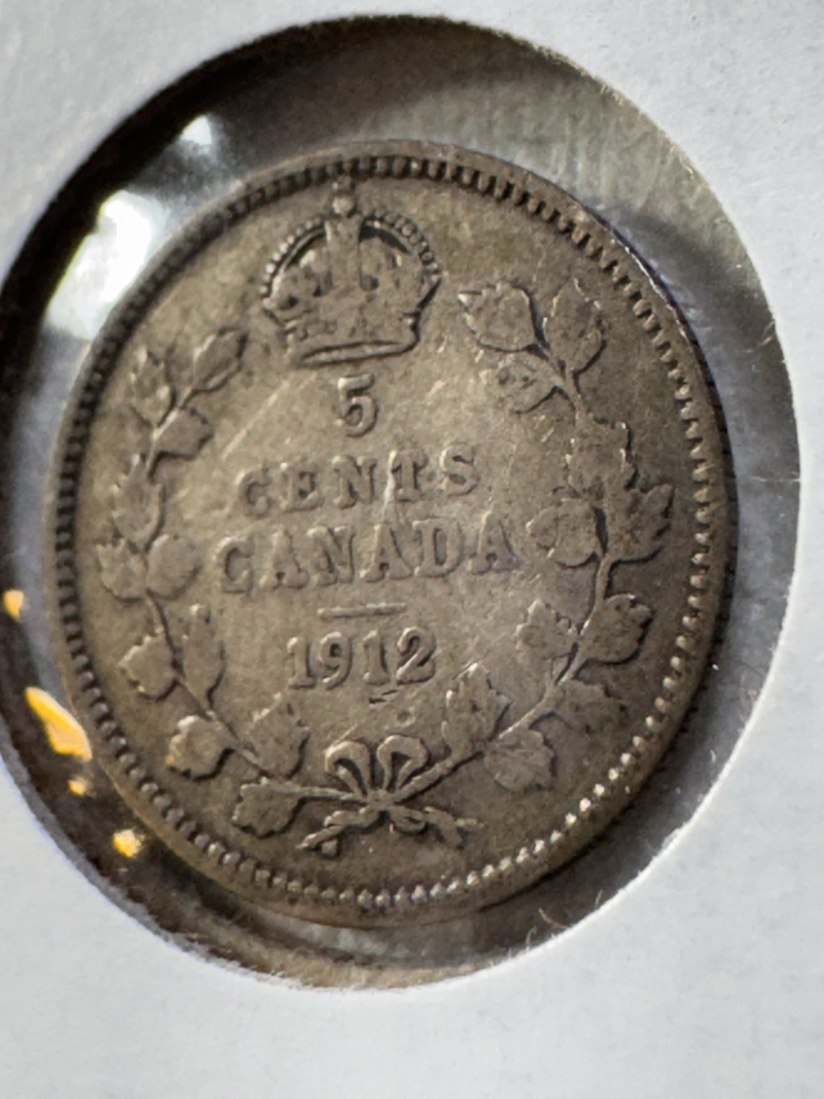 1912 Canada 5 Cents Small Silver Coin