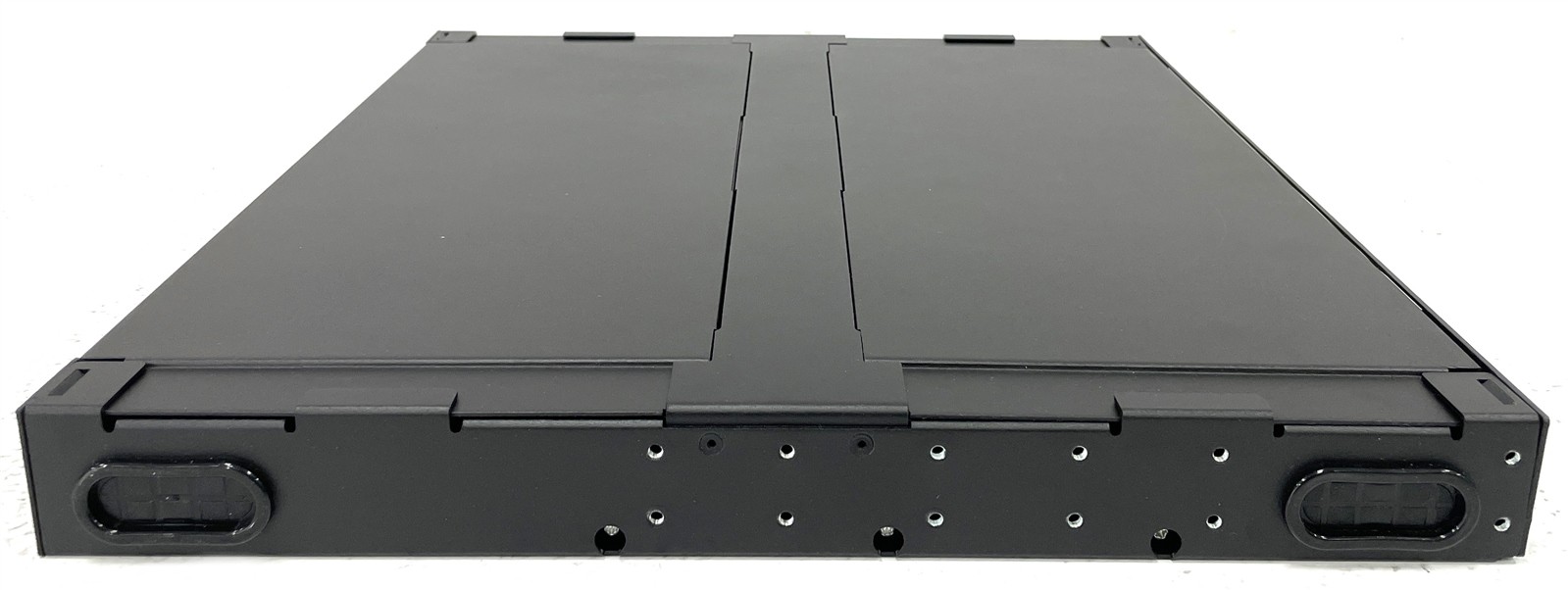 Open Box Cleerline SSF SSF-1RU-E3 Fiber Distribution Panel for 3 Plates or MTP