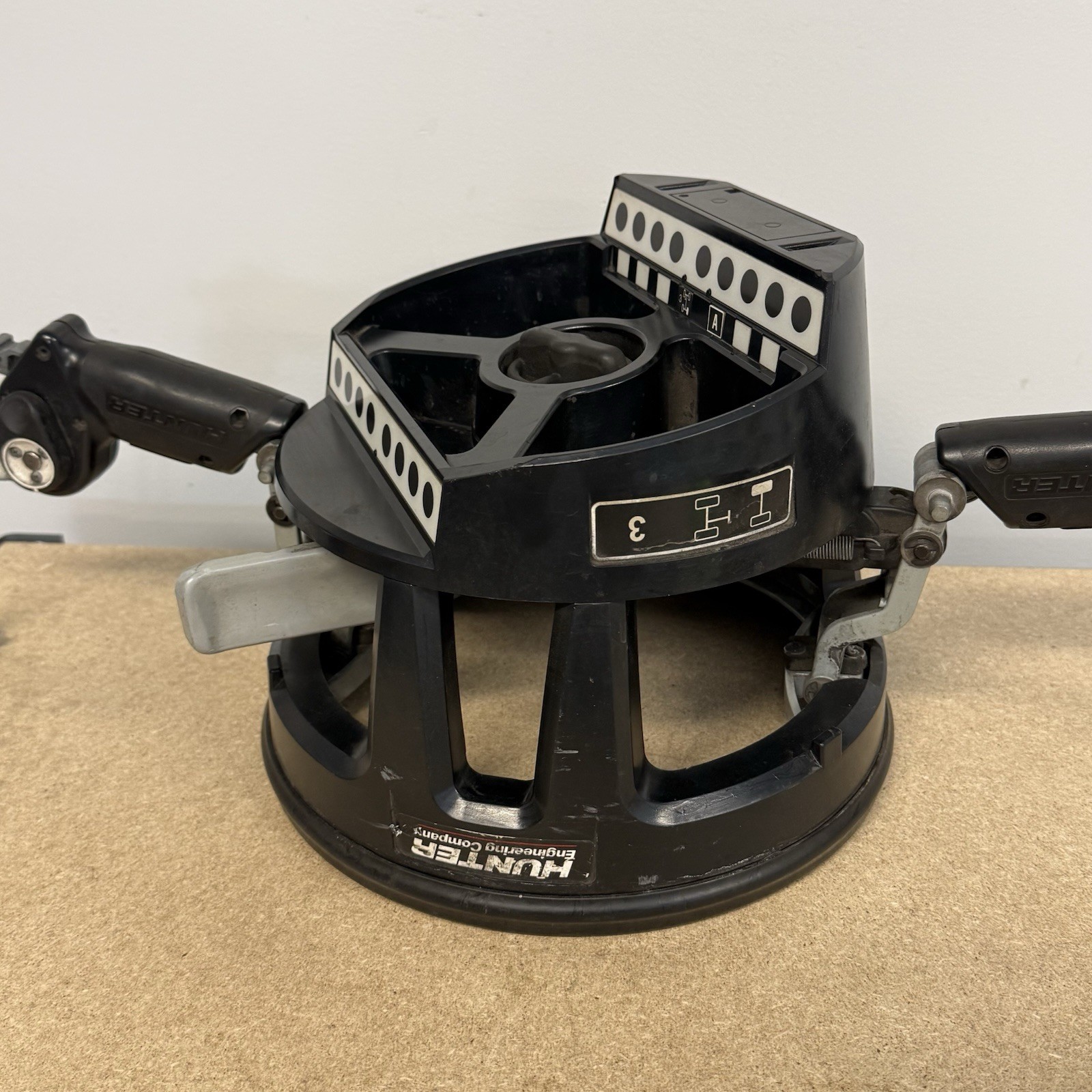 Hunter Hawkeye Alignment Elite 3D Target System Wheel Clamp & Sensor