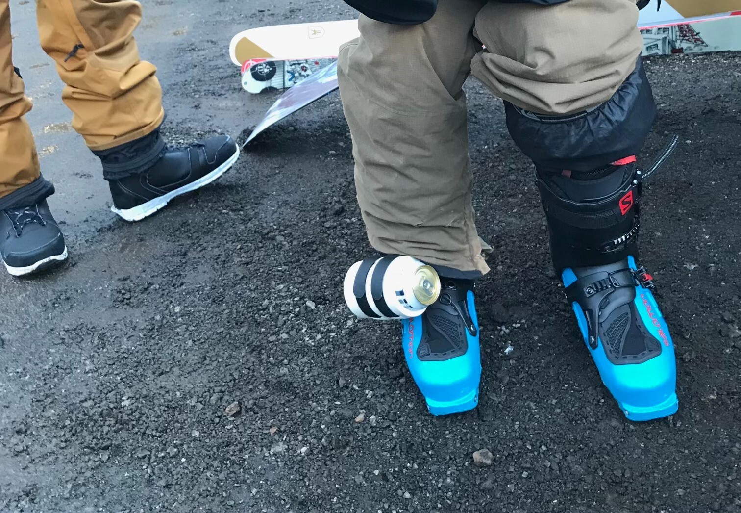 Snowboard & Ski Beer Can Holder - Beer Binding PRO (Black)