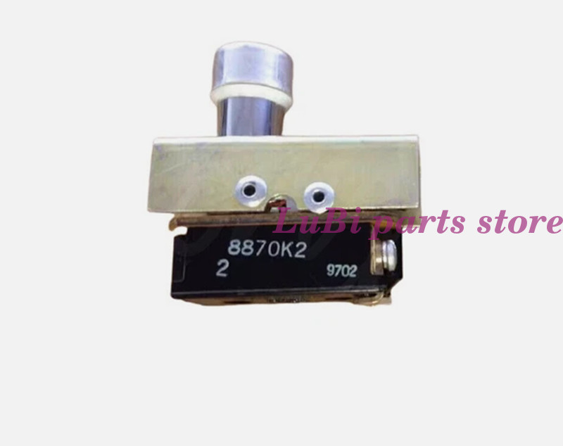 1pc NEW M8805/55-001 8870K2 waterproof micro switch