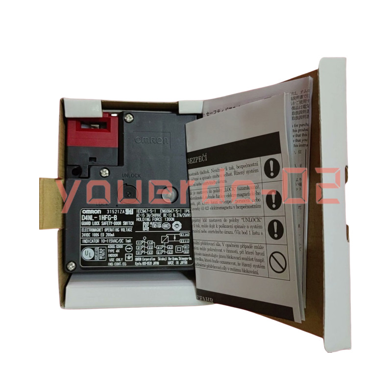 1 PC New with Box Omron D4NL-1HFG-B Safety Door Switch Quickly Shipped