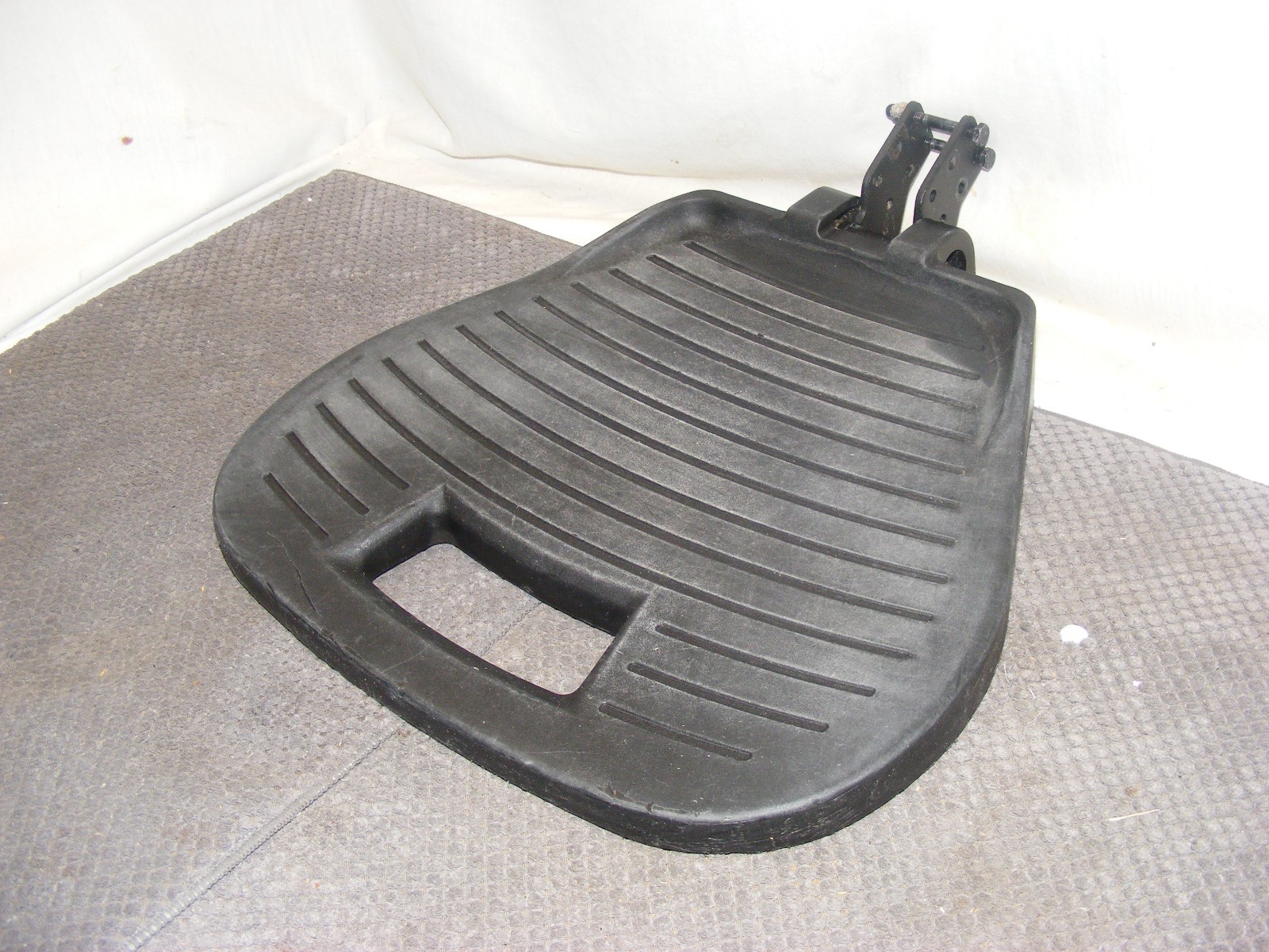 MERITS VISION SUPER P3271-ARMUB MOBILITY CHAIR & MORE FOOTREST**FREE SHIP