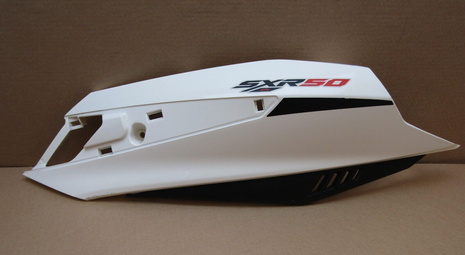 Aprilia SXR 50 2023 1,139 miles left rear tail panel (13327)