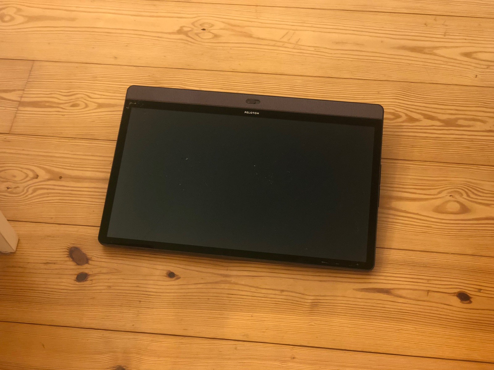 Peloton Touchscreen Tablet Bike Plus Screen PLTN-TTR01 - WORKS READ