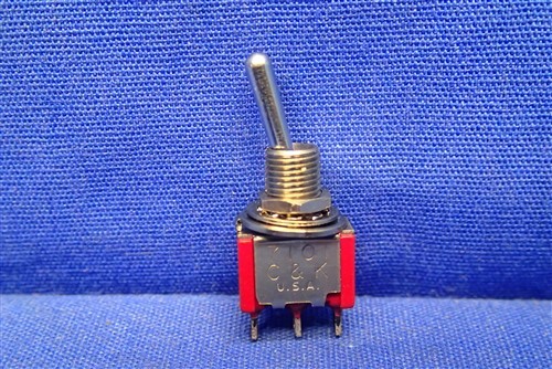 C&K 7101SYZQ TOGGLE SWITCH 1P 2POS  NEW OLD STOCK NOS UNUSED