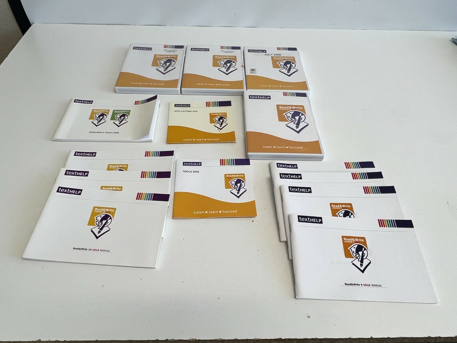 PP27: Huge Lot of TextHelp V.8, V.9 , V.10 USB Pen, Software, Guides, Manuals