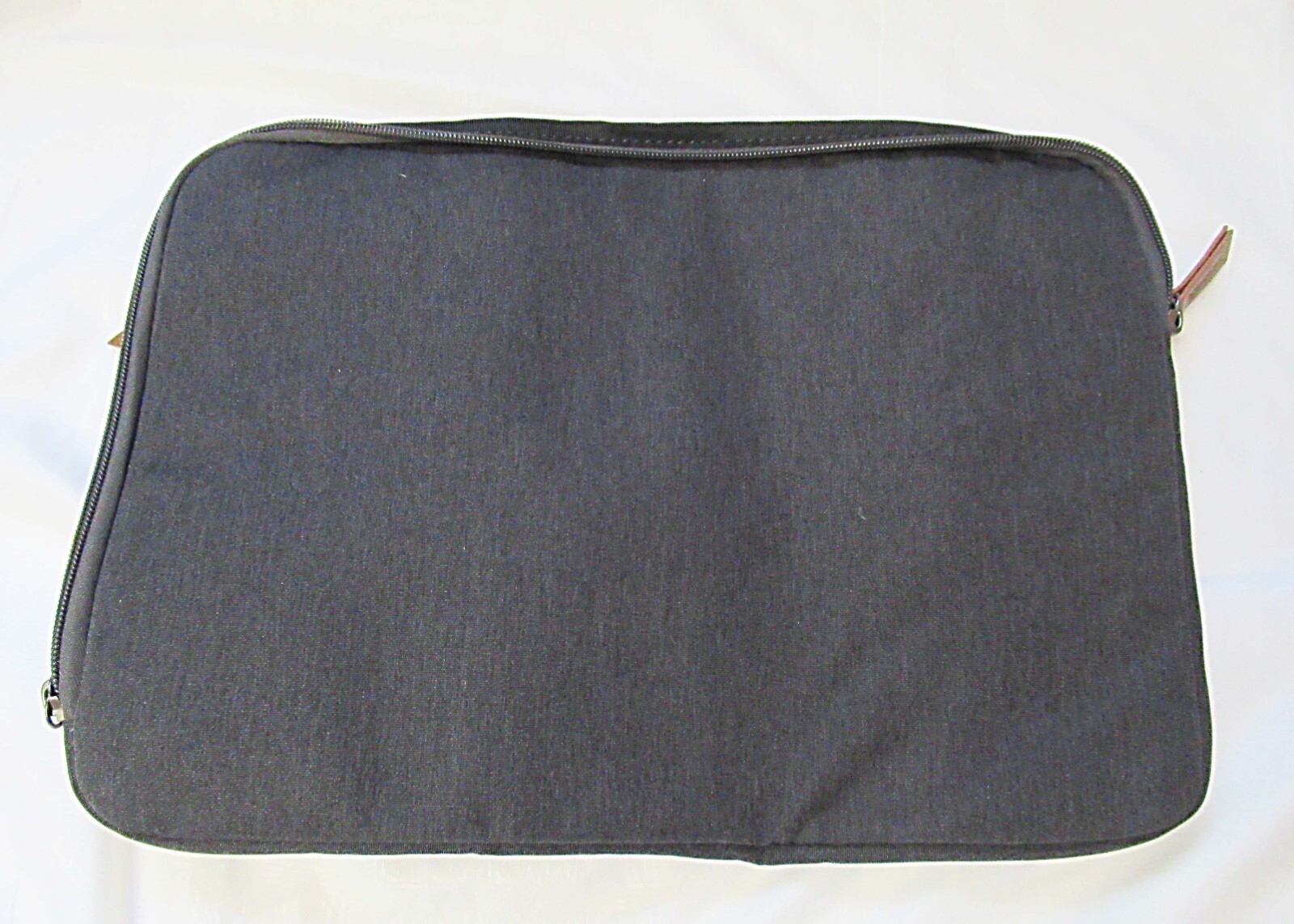 Targus Laptops Case 14" Strata III Sleeve Gray/Brown