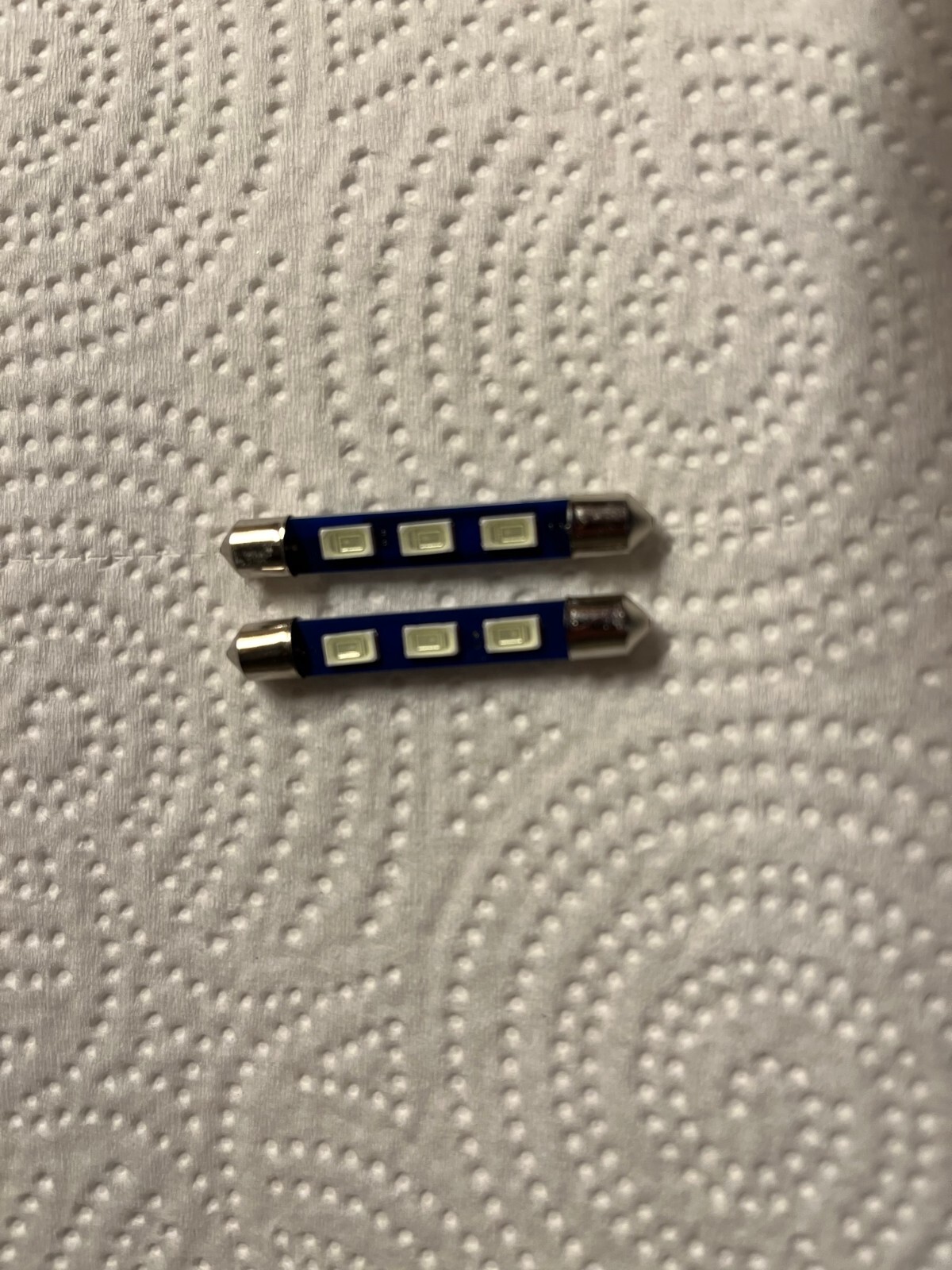 (2) 90X, 90T, 90R, COOL BLUE 43MM-6.3V-LED FESTOON LAMP/tube tuner Fisher Bulbs