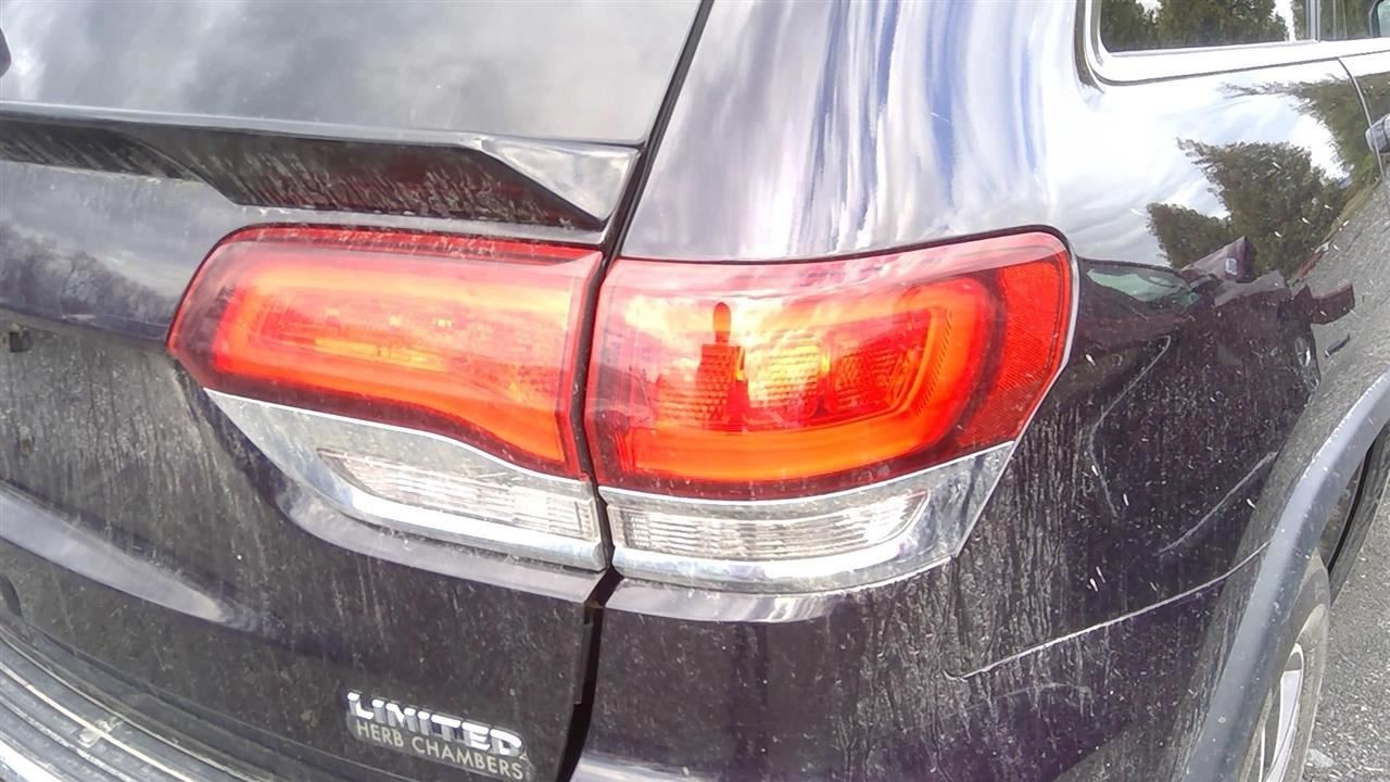 GRANDCHER 2020 Glove Box 2128852