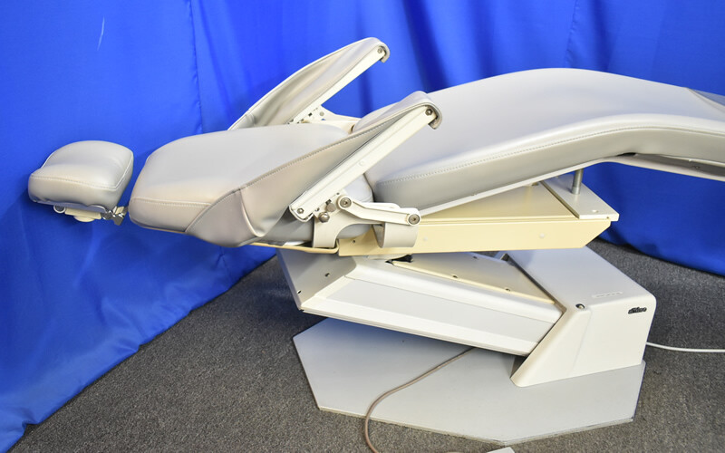 Refurbished Adec Priority 1005 Stand Alone Chair - Make an Offer