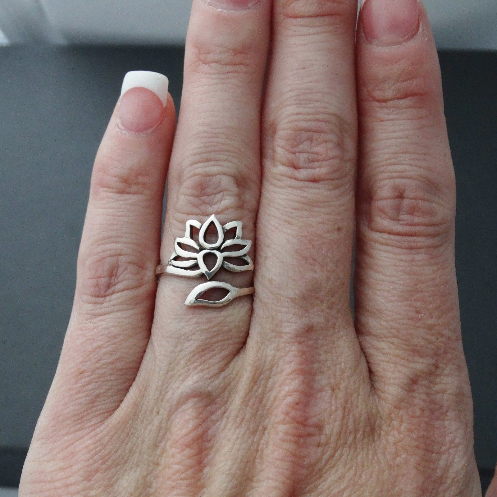 Adjustable Lotus Flower Ring - 925 Sterling Silver Leaf Namaste Yoga Gift New