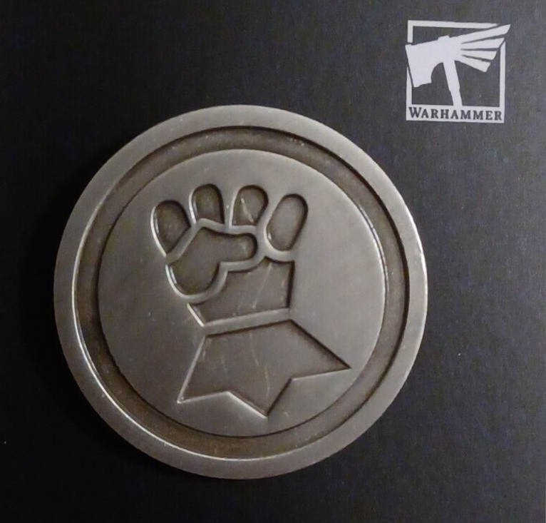 Imperial Fists Pin-OOP-Koyo Faction Badge-Crimson-Space Marines-Warhammer 40k