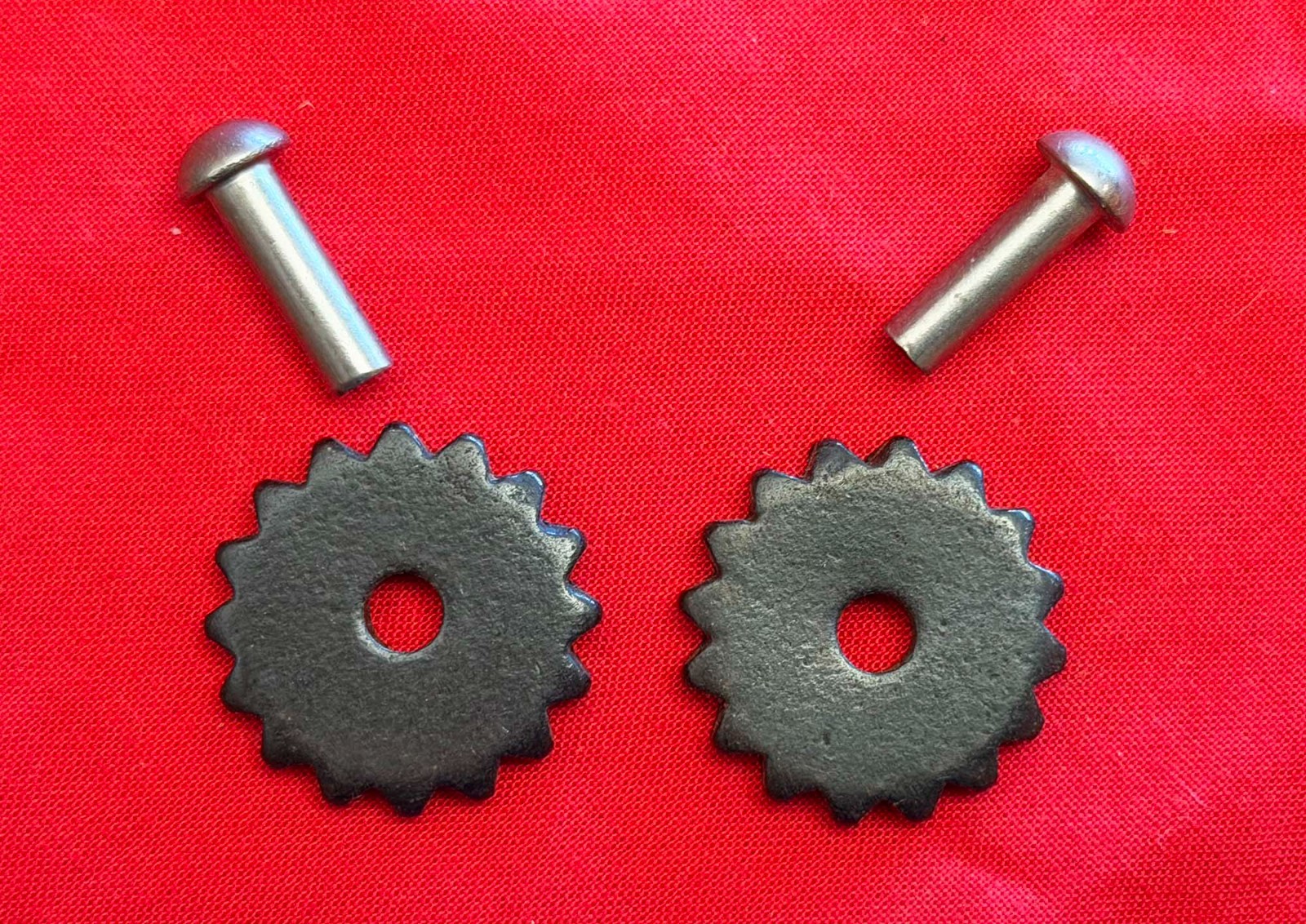 NICE NEW/OLD STOCK 1" 16-Point  COWBOY VAQUERO SPUR ROWELS & Pins