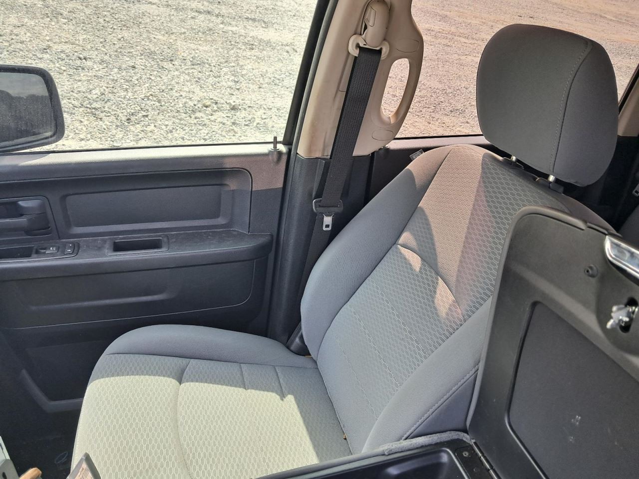 TDODR1500 2013 Glove Box 4790479