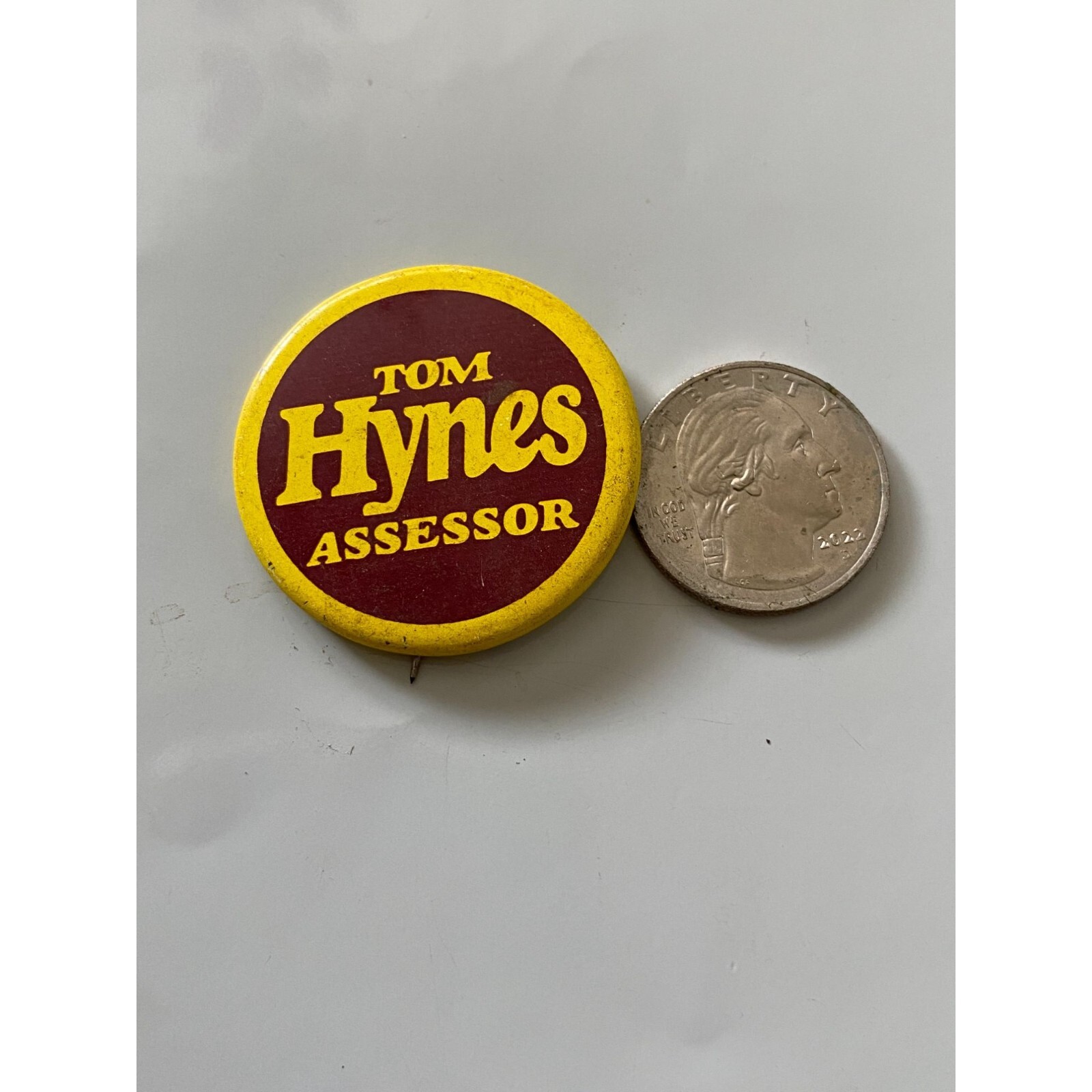 Tom Hynes Assessor Campaign Pin Red & Yellow Pinback