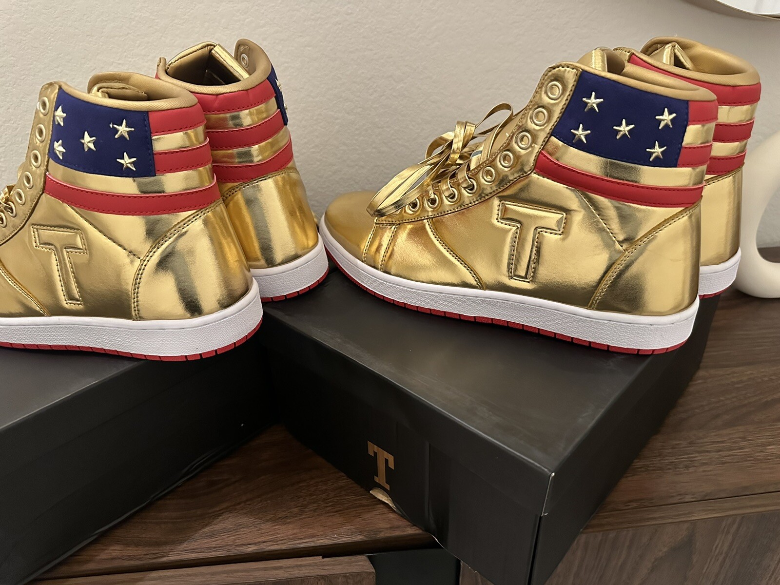 Donald T GOLD Shoes MAGA 2024 NEVER SURRENDER High Tops Sneakers Multiple Sizes