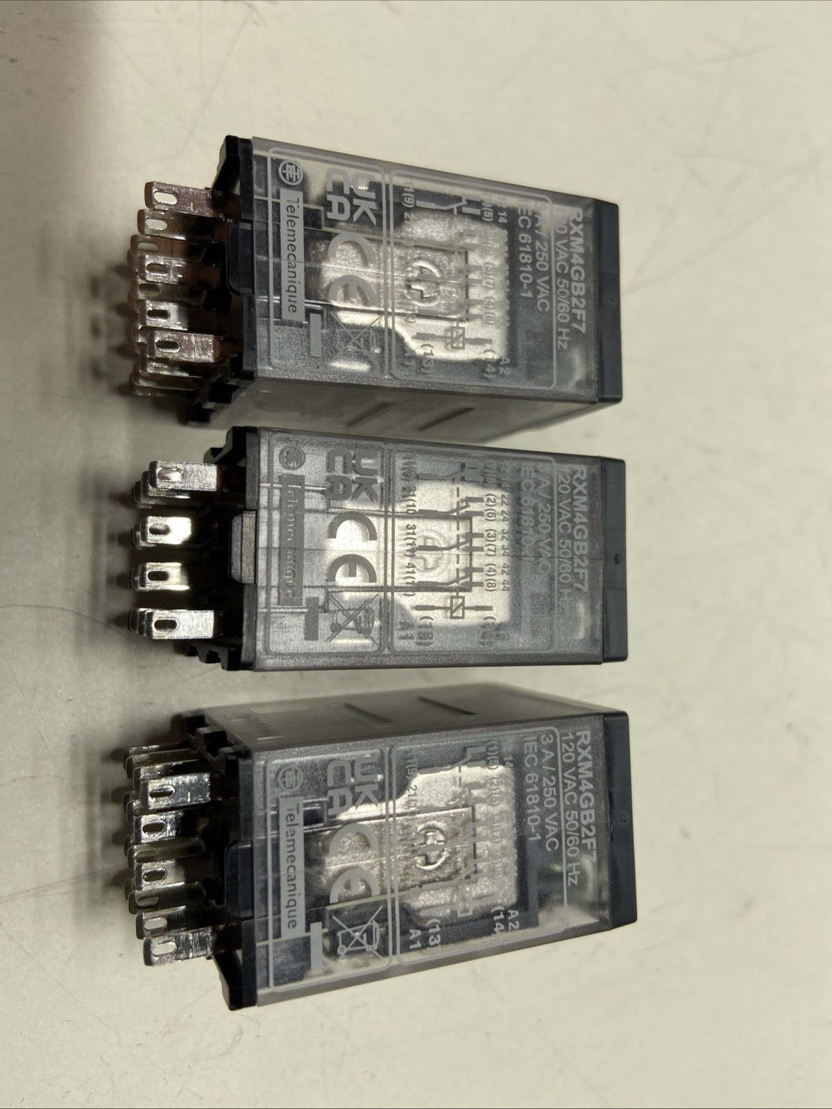 *Lot of Three* Schneider Electric RXM4GB2F7