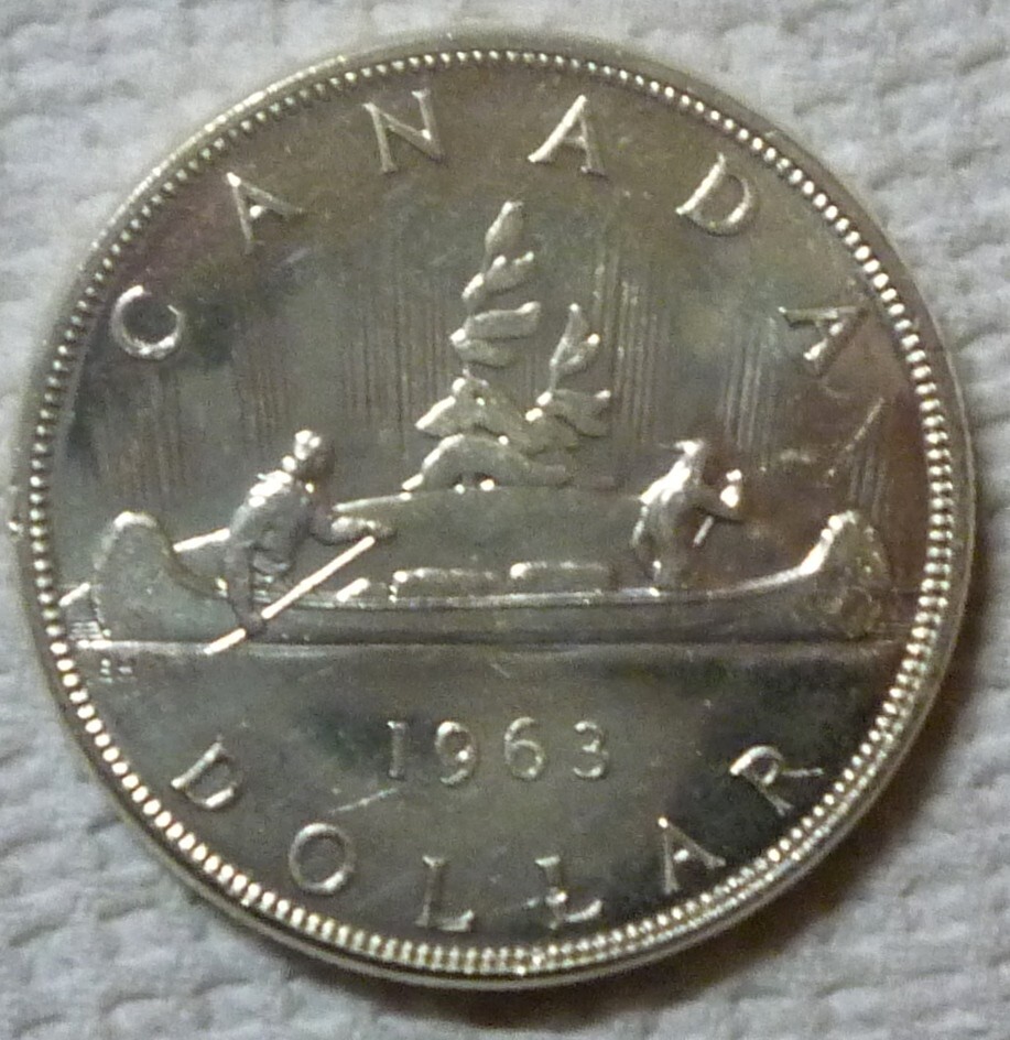 1963 CANADA - $1 DOLLAR - VOYAGEUR / ELIZABETH II - .800 AU UNC SILVER - .6 Oz