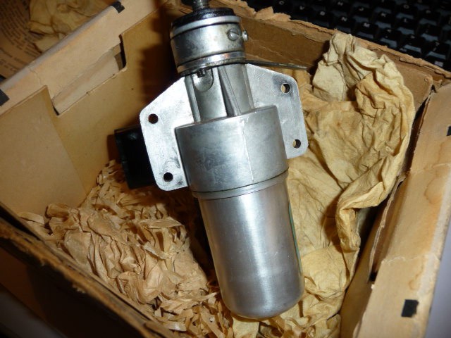 Lucas&Smith Contestor 60 side port ignition engine