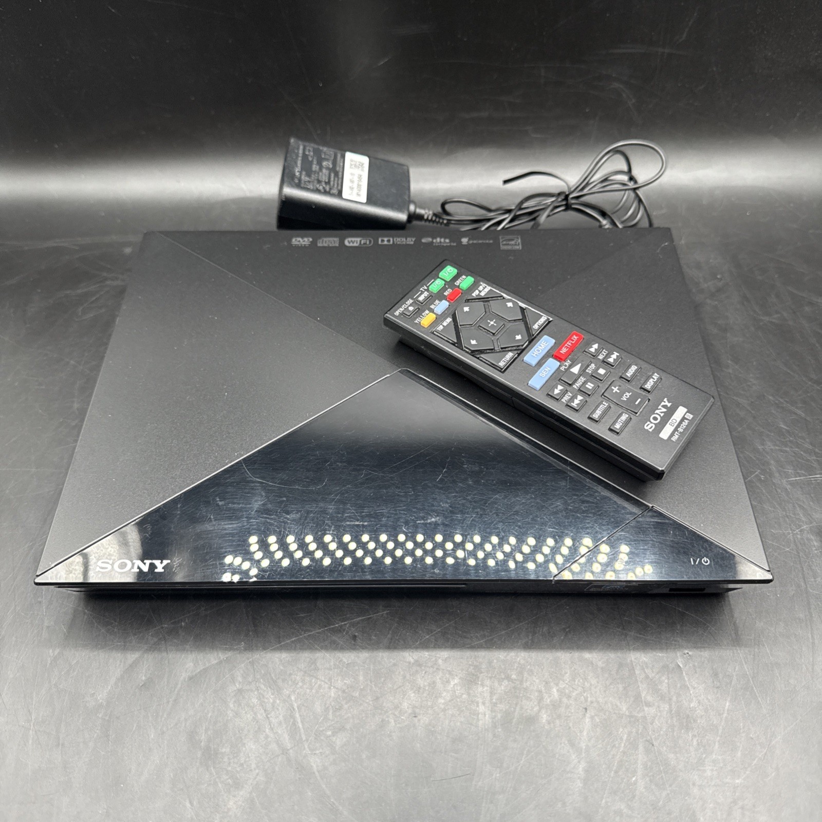 Sony BDP-S3200 Wireless 1080p Blu-Ray player with Power/ Remote Tested