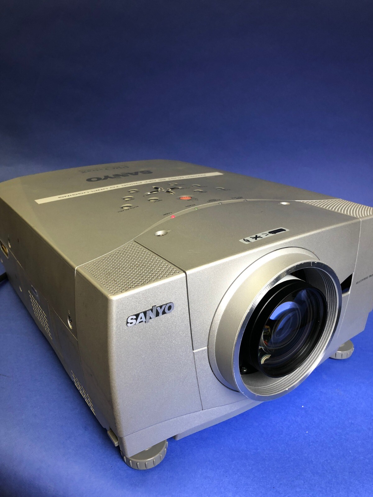 Sanyo Professional Projector 5500 Lumens