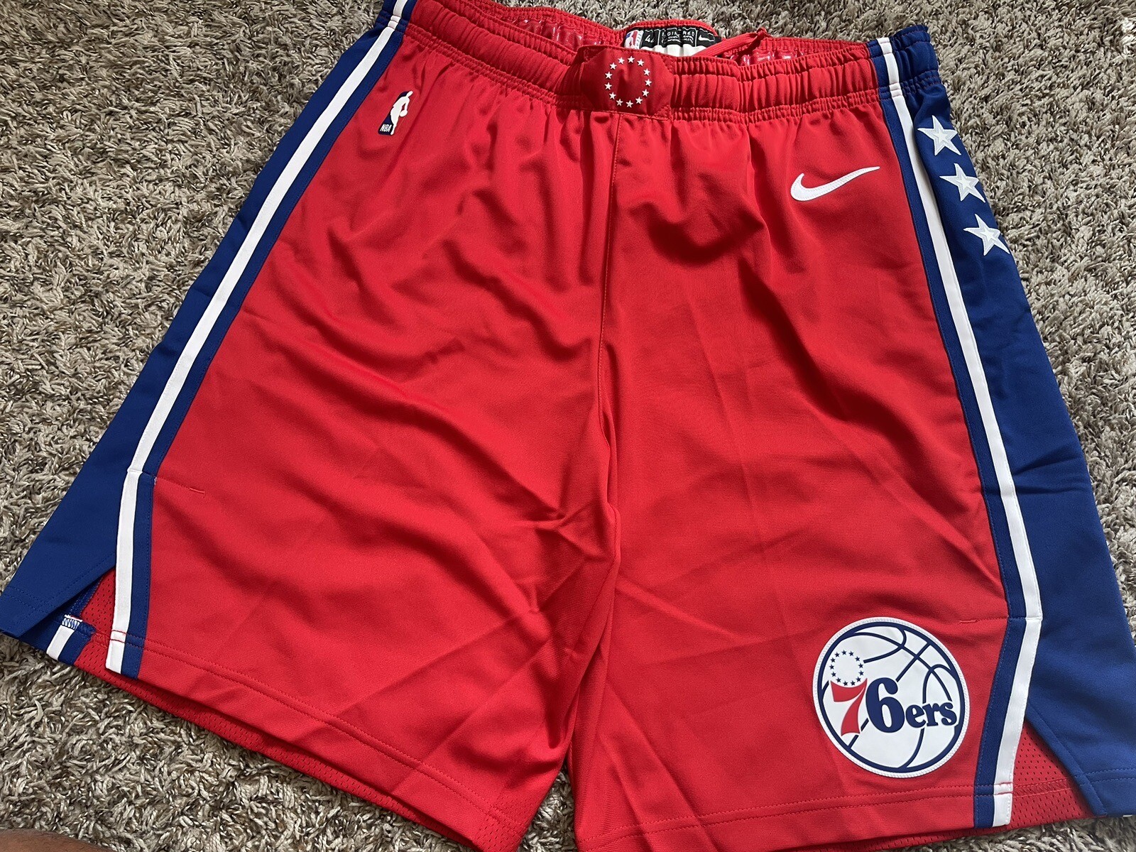 New NIKE NBA Team Issued Authentic 76ers HWC Basketball Game Red Shorts Sz.44+1