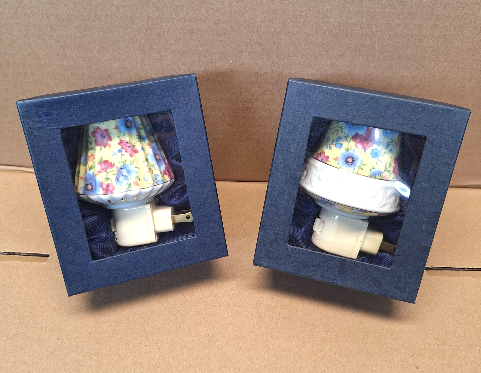 Set of  2 Ceramic Nightlight Yellow w Pink & Blue Flowers Gilded Trim