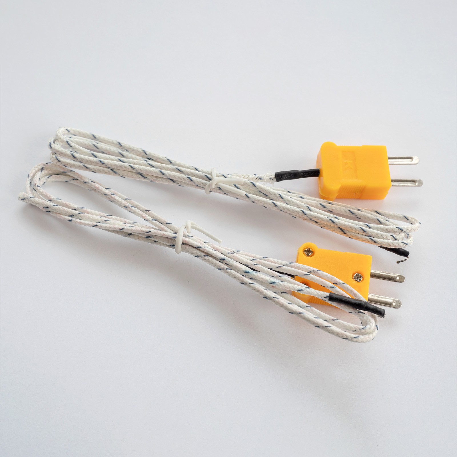 U Type Thermocouple Connectors Male Plug with Panel Mount Socket White 2 Set