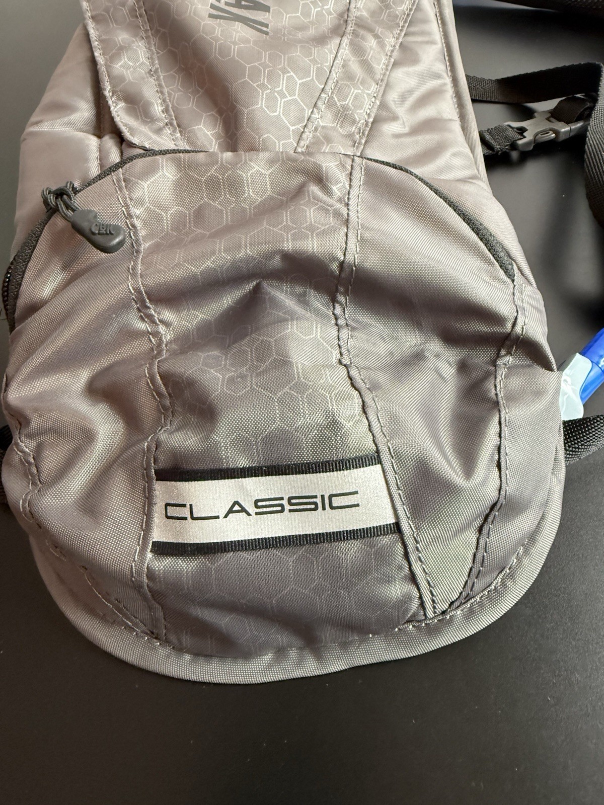 CAMELBAK Gray Classic Hydration Backpack Hiking Outdoor Camping 2.5L Bladder