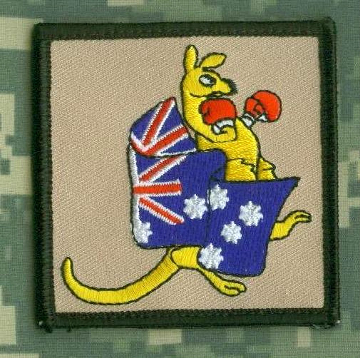 AUSTRALIAN DEFENCE FORCE ADF BOXING KANGAROO OPERATION CATALYST vêlkrö PATCH
